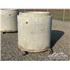 Image 8 : (3) ROUND CONCRETE CONNECTORS