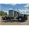 Image 2 : 2013 PETERBILT 388 T/A SLEEPER TRUCK TRACTOR