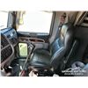 Image 9 : 2013 PETERBILT 388 T/A SLEEPER TRUCK TRACTOR