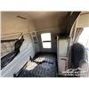 Image 28 : 2005 FREIGHTLINER CL120 T/A SLEEPER TRUCK TRACTOR
