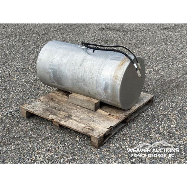 TRUCK FUEL TANK