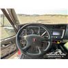 Image 10 : 2020 KENWORTH T800 TRI-DRIVE CAB & CHASSIS