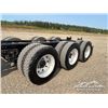 Image 32 : 2020 KENWORTH T800 TRI-DRIVE CAB & CHASSIS