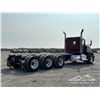 Image 3 : 2020 KENWORTH T800 TRI-DRIVE CAB & CHASSIS