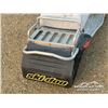 Image 19 : SKI-DOO SUMMIT SNOWMOBILE