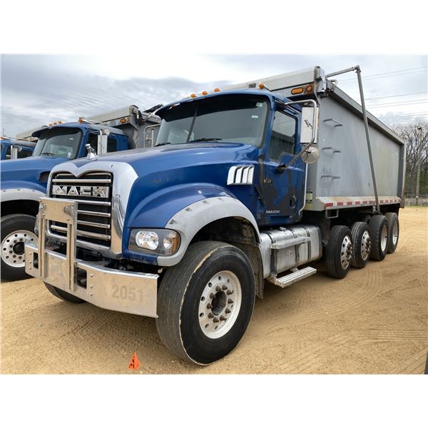 2014 MACK GU713 Dump Truck