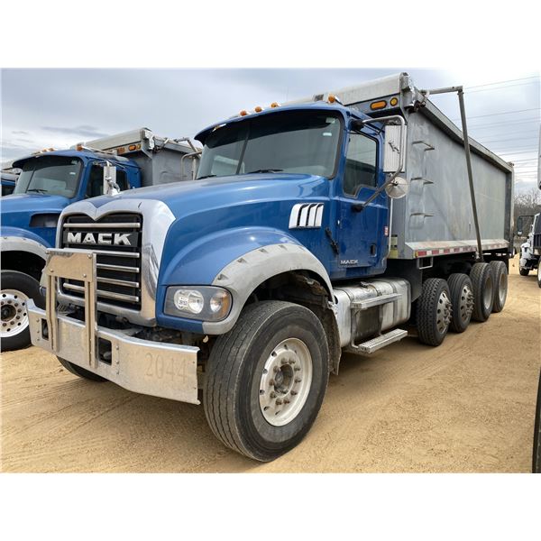 2014 MACK GU713 Dump Truck