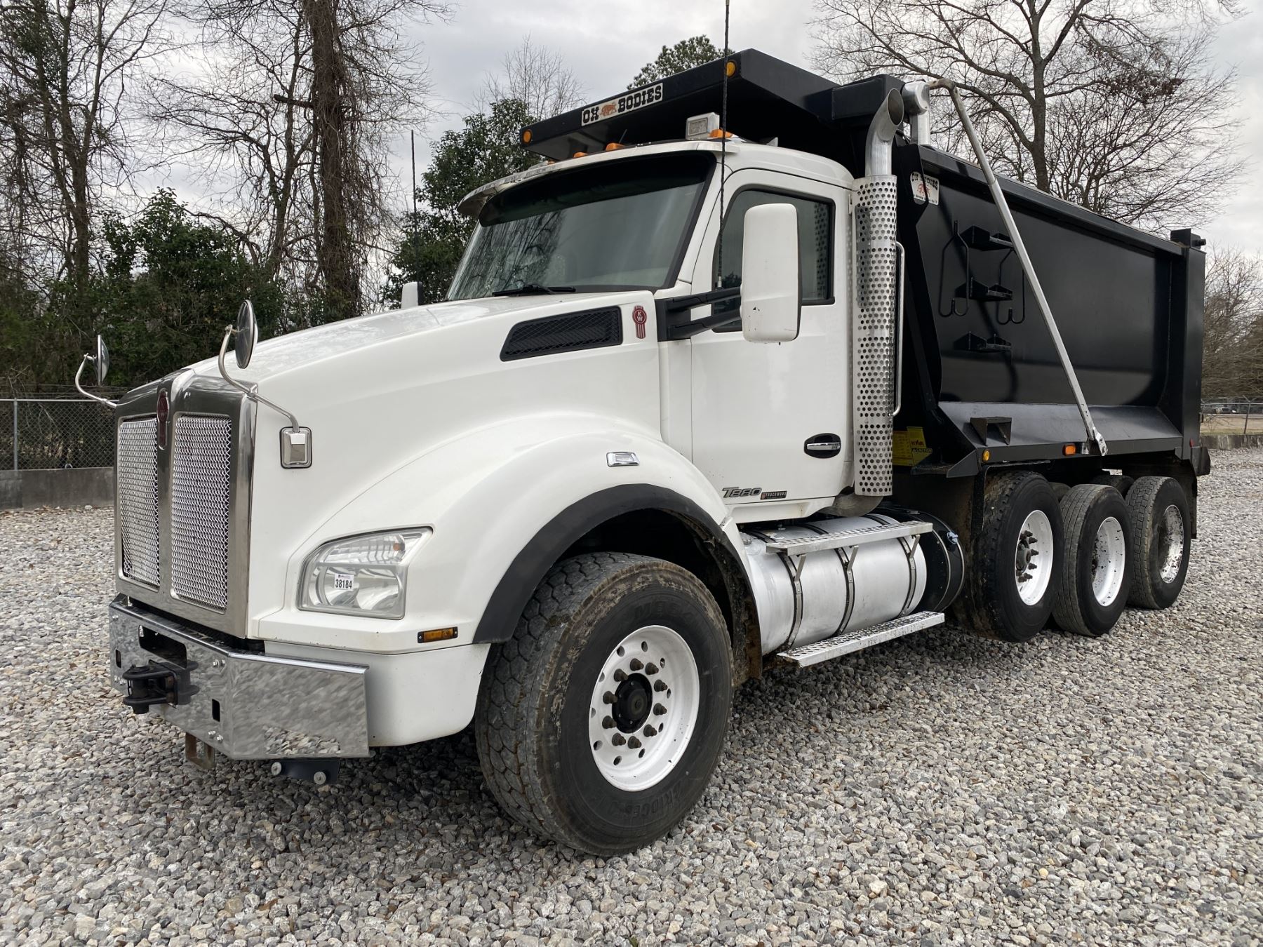 2017 KENWORTH T880 Dump Truck Test Site 2017-kenworth-t880-dump-truck-test-site