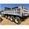 Image 2 : 2012 MACK GU713 Dump Truck
