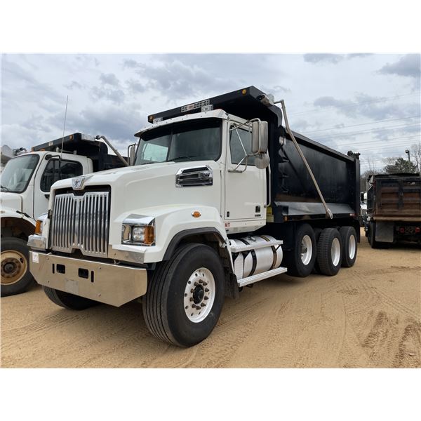 2016 WESTERN STAR 4700SF Dump Truck