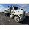 Image 5 : 2013 PETERBILT 365 Dump Truck