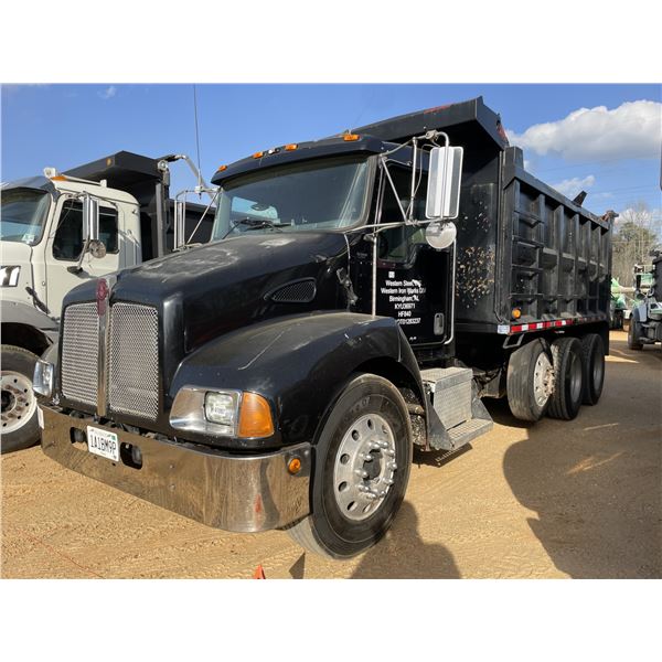 2006 KENWORTH T300 Dump Truck