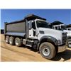 Image 4 : 2012 MACK GU713 Dump Truck