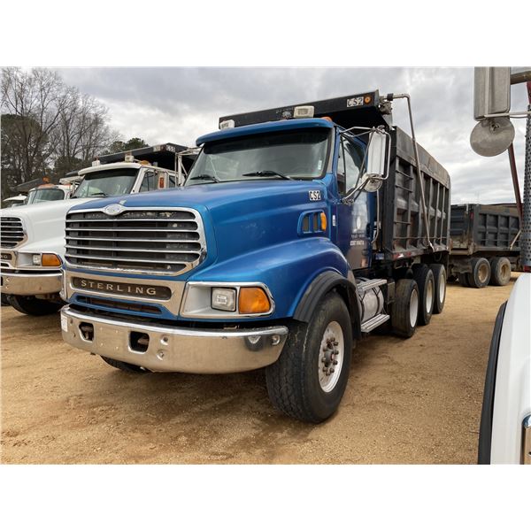 2003 STERLING LT9500 Dump Truck
