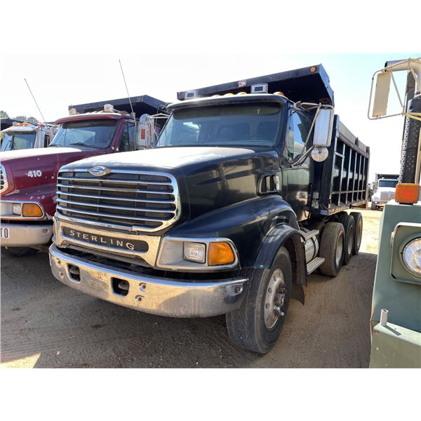 1998 STERLING  Dump Truck
