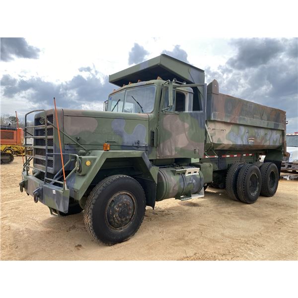 1979 AM GENERAL M917 Dump Truck