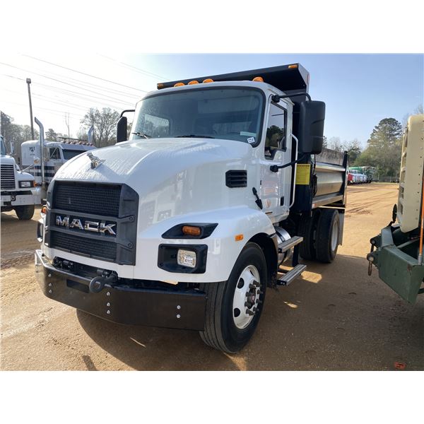 2024 MACK MD6 Dump Truck