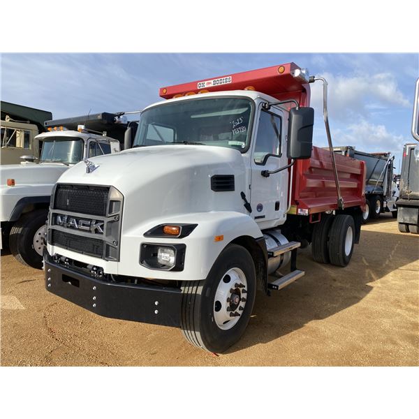 2023 MACK MD642-4R Dump Truck