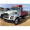 Image 1 : 2023 MACK MD642-4R Dump Truck