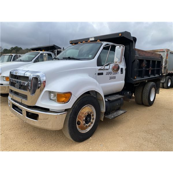 2009 FORD F650 Dump Truck