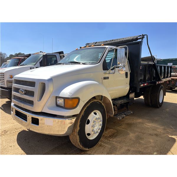 2004 FORD F650 Flatbed Dump Truck