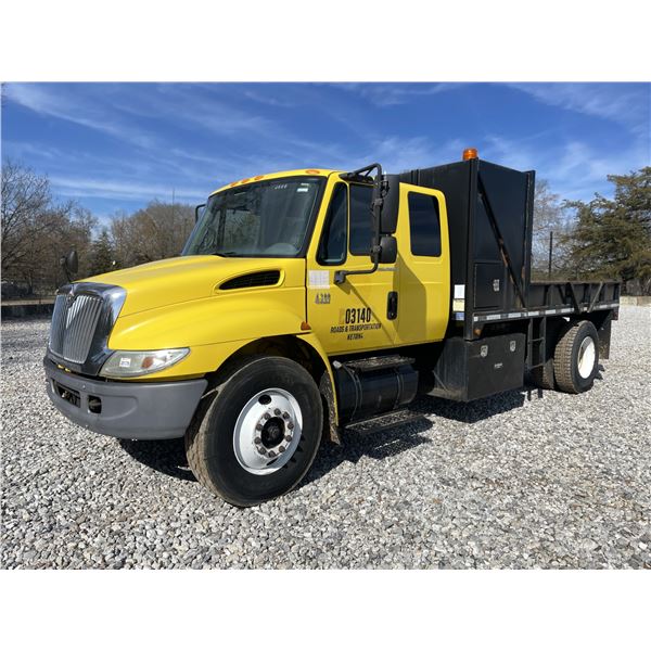 2003 INTERNATIONAL 4300 Dump Truck