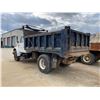 Image 2 : 1998 INTERNATIONAL 4900 Dump Truck