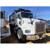 Image 4 : 2015 KENWORTH T800 Dump Truck