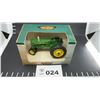 Image 1 : JOHN DEERE MODEL MT