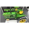 Image 3 : JOHN DEERE 3010 TRACTOR