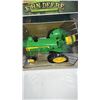 Image 8 : 200TH BIRTHDAY JOHN DEERE 830 TRACTOR
