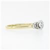 Image 5 : Vintage 14k TT Gold Illusion Prong Round Diamond Three 3 Stone Engagement Ring