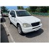 Image 2 : 1999 Mercedes-Benz ML430