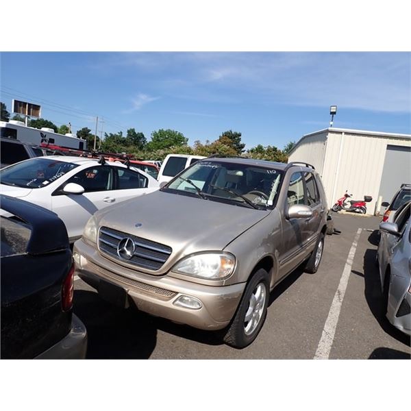 2002 Mercedes-Benz ML500