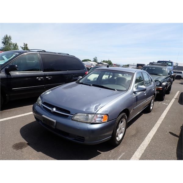 1999 Nissan Altima