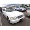 Image 2 : 1999 Mercedes-Benz C230