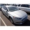 Image 2 : 2016 Ford Fusion RUNS WITH MECHANICAL PROBLEMS