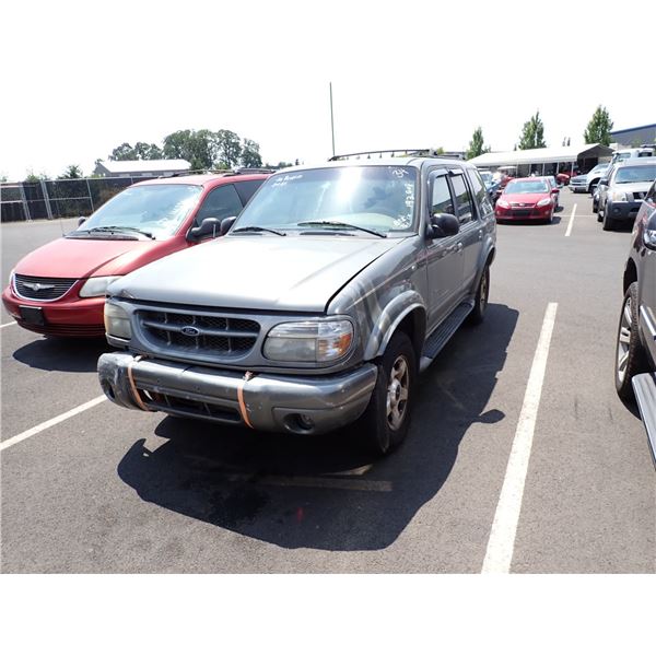1999 Ford Explorer