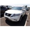 Image 1 : 2015 Nissan Pathfinder