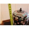 Image 8 : Glazed Ceramic Ginger Jar w/ Lid, Asian Motif 12"H