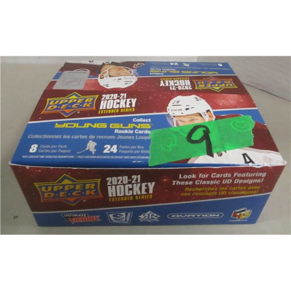 COLLECTABLE:  2020 - 2021 HOCKEY EXTENDED SERIES CARDS - BOX
