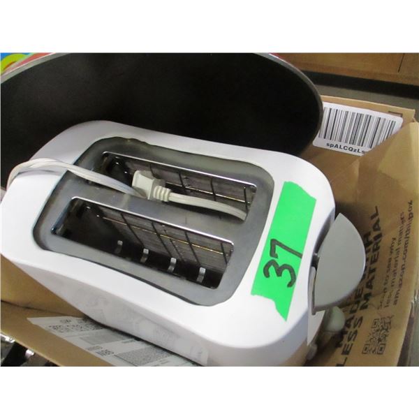 TOASTER & FRYING PAN