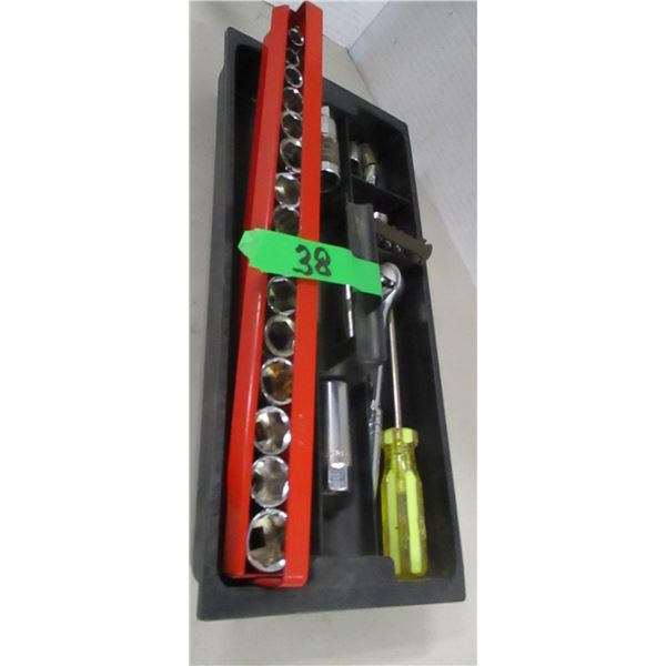 SMALL TRAYS, SOCKETS, RATCHETS