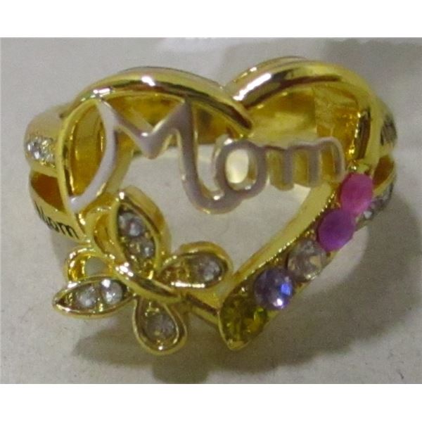 GOLD COLORED "MOM" RING (SIZE 8)