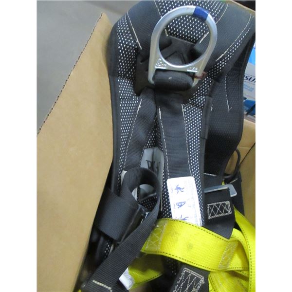 SAFETY HARNESS (AS IS)