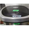 Image 2 : ESTATE:  BATTERY OPERATED GARBAGE CAN