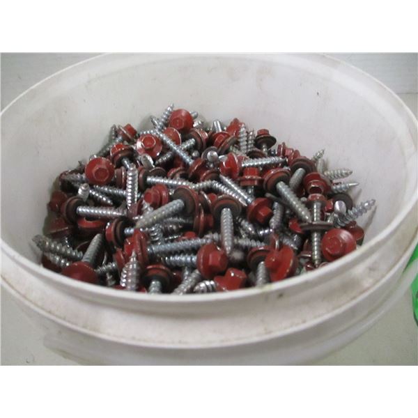 PAIL C/W SCREWS