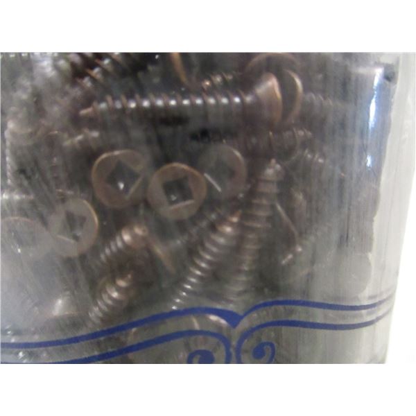 JAR C/W 1 1/2" ROBINSON SCREWS