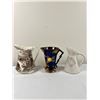 Image 1 : Ornamental Pitchers