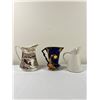 Image 2 : Ornamental Pitchers